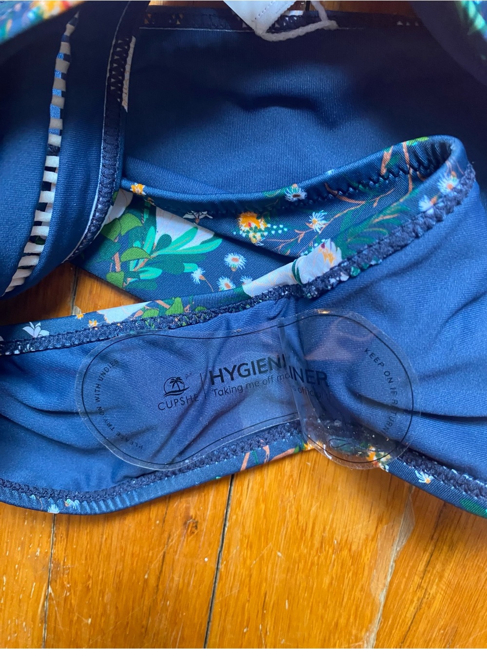 NWT Cupshe Orange Ruffle Bikini Top with Navy Floral Bottom - Picture 7 of 9